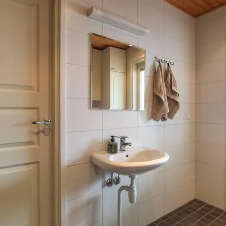 Saaristokaupungin Viihtyisa Saunallinen Rivitalo Appartement